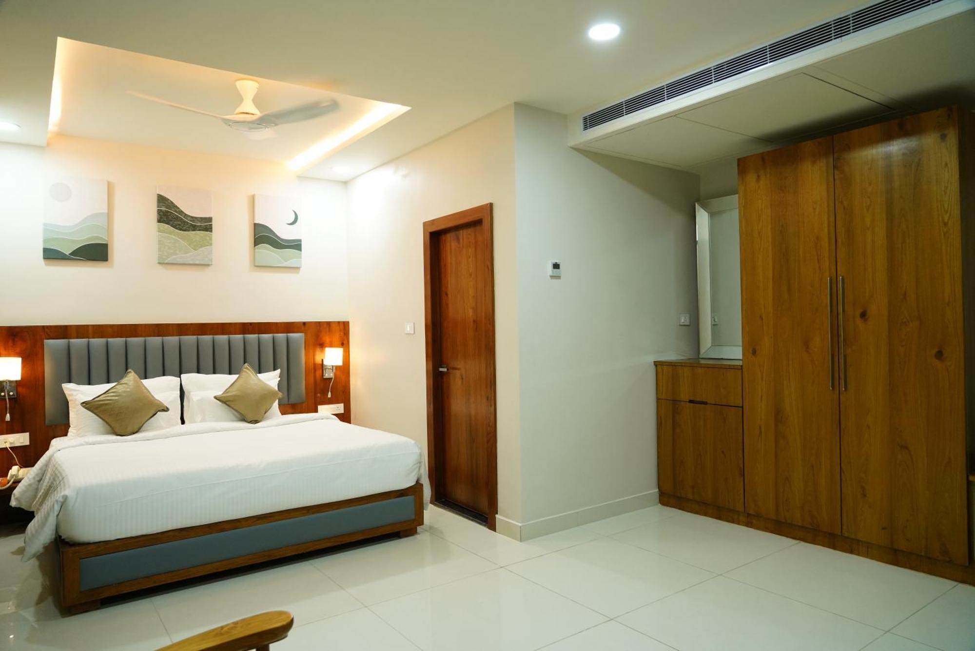 Hotel Pasupala Inn Anantapur Exterior foto